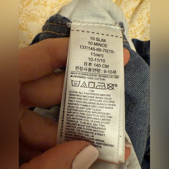 GAP Girls Blue Denim Shorts - Picture 5 of 6